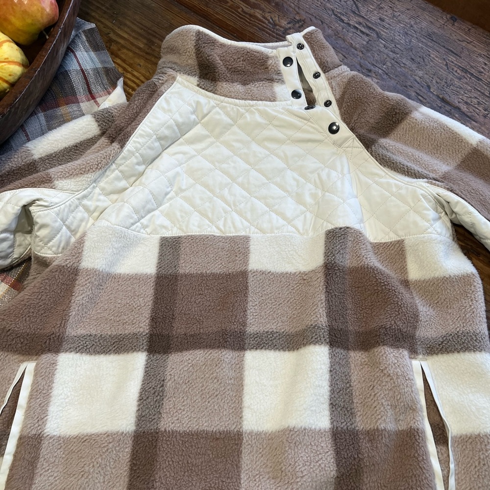 Abercrombie & Fitch Womens Asymmetrical snap-up collar fleece pullover XL NWOT